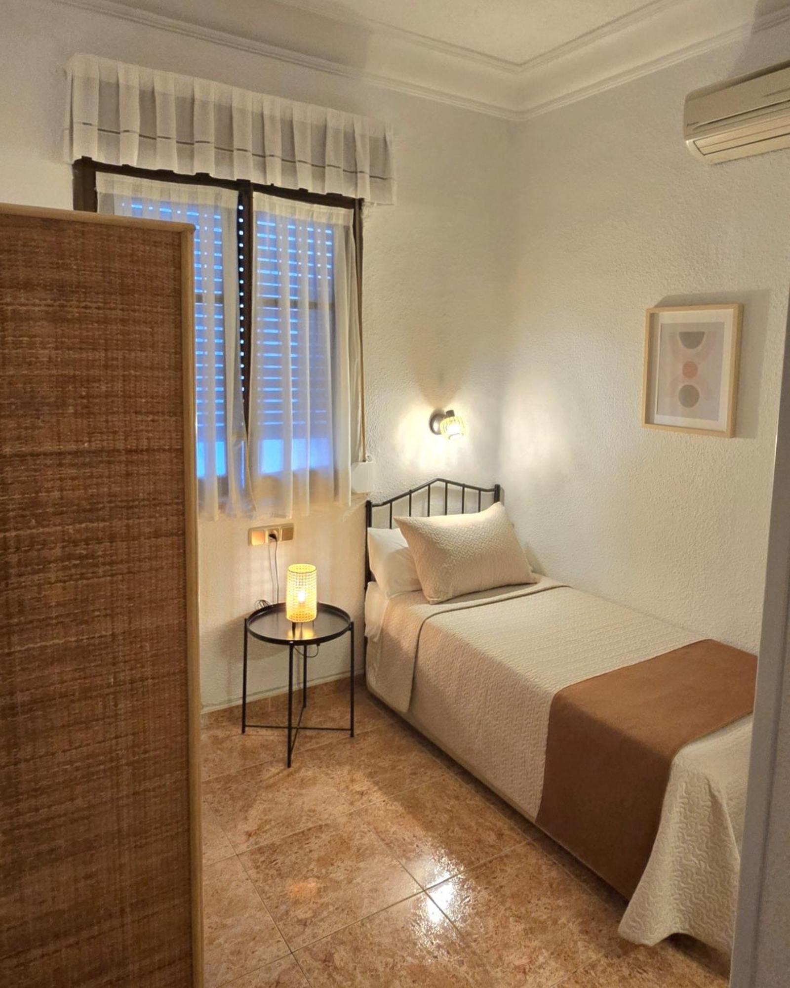 Hostal Prada Madrid Exterior photo